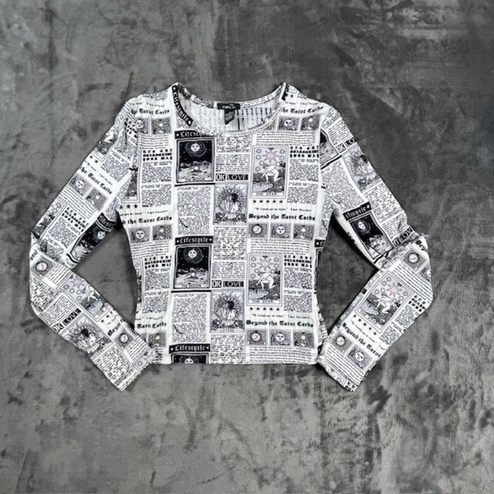Rue21 Tarot Card Newspaper Print Long Sleeve Ribbed Top Black White Medium